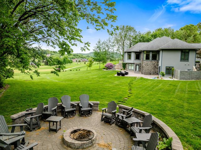 446 Country Club Lane, Onalaska, WI 54650