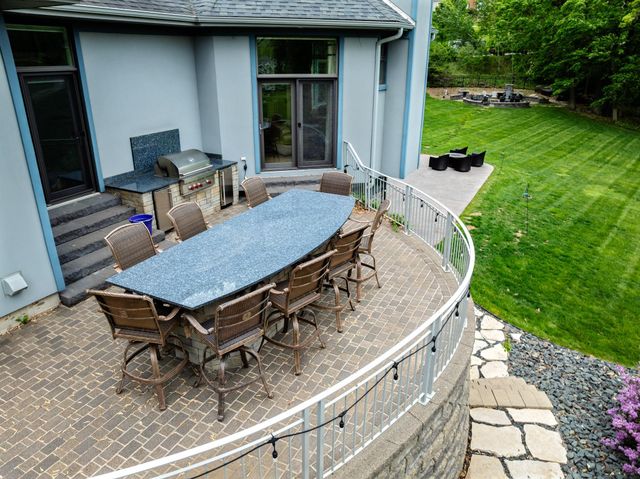 446 Country Club Lane, Onalaska, WI 54650