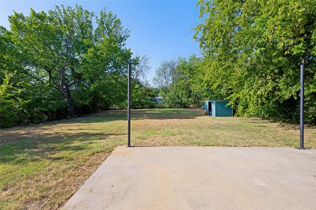 1608 Wayne Street, Denton, TX 76209