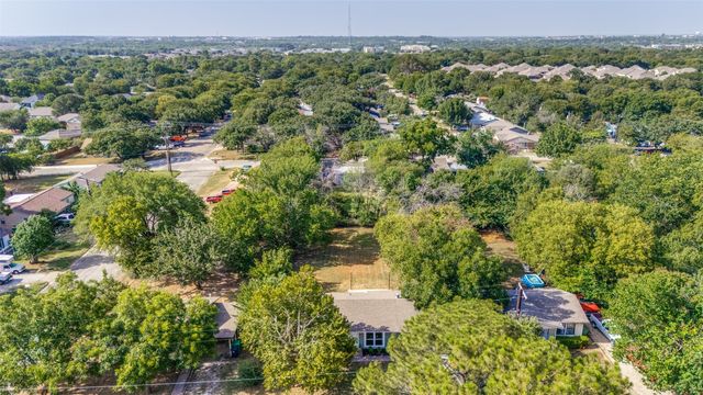 1608 Wayne Street, Denton, TX 76209