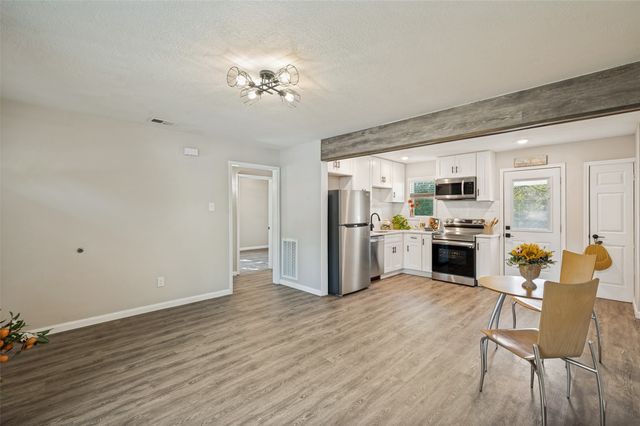 1608 Wayne Street, Denton, TX 76209