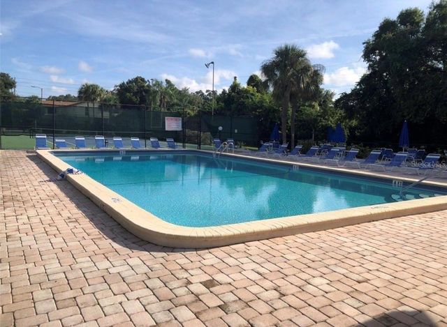 501 E BAY DRIVE 1104, Largo, FL 33770