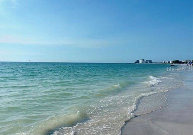 501 E BAY DRIVE 1104, Largo, FL 33770