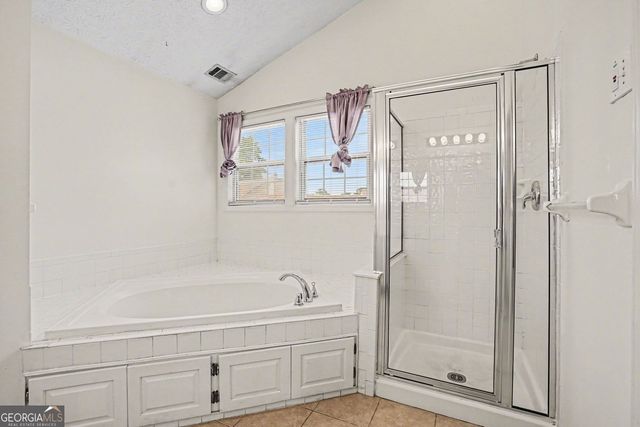 5207 Meadowbrooke Chase, Stone Mountain, GA 30088