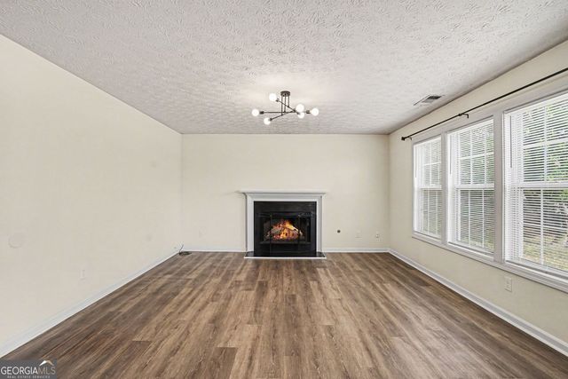 5207 Meadowbrooke Chase, Stone Mountain, GA 30088