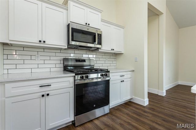 7154 Savannah Dr., Glen Carbon, IL 62034