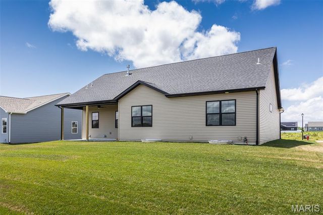 7154 Savannah Dr., Glen Carbon, IL 62034