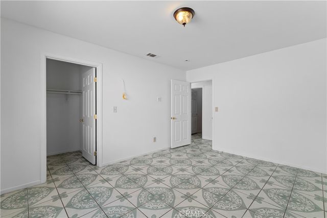 217 E 5th Street, Perris, CA 92570