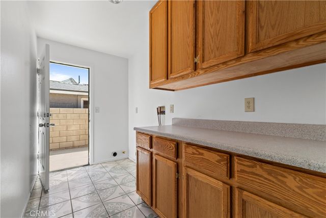 217 E 5th Street, Perris, CA 92570