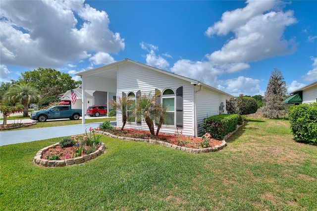 1083 MOTORCOACH DRIVE, Polk City, FL 33868
