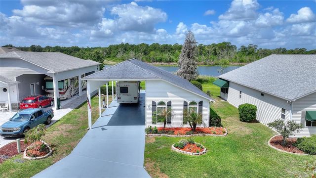 1083 MOTORCOACH DRIVE, Polk City, FL 33868
