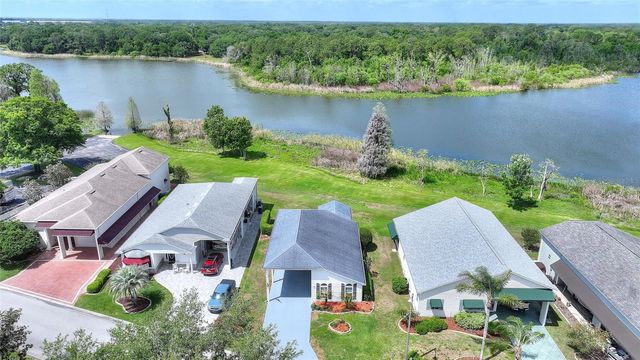 1083 MOTORCOACH DRIVE, Polk City, FL 33868