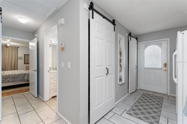 1083 MOTORCOACH DRIVE, Polk City, FL 33868