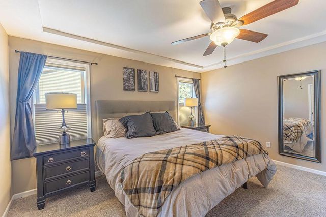 905 Pioneer DRIVE, Holmen, WI 54636