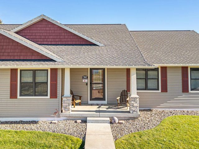 905 Pioneer DRIVE, Holmen, WI 54636