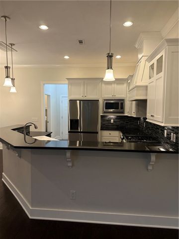 6506 W Knoll View, Rogers, AR 72758
