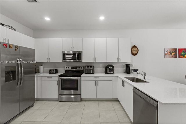 24717 SW 119th Place, Homestead, FL 33032