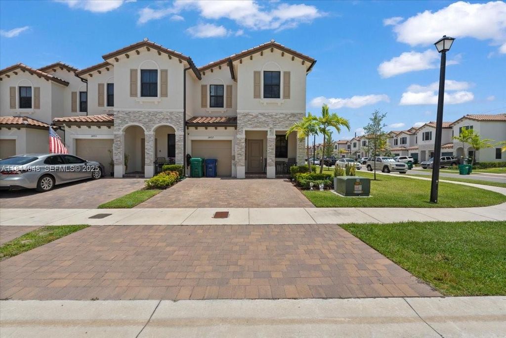 24717 SW 119th Place, Homestead, FL 33032