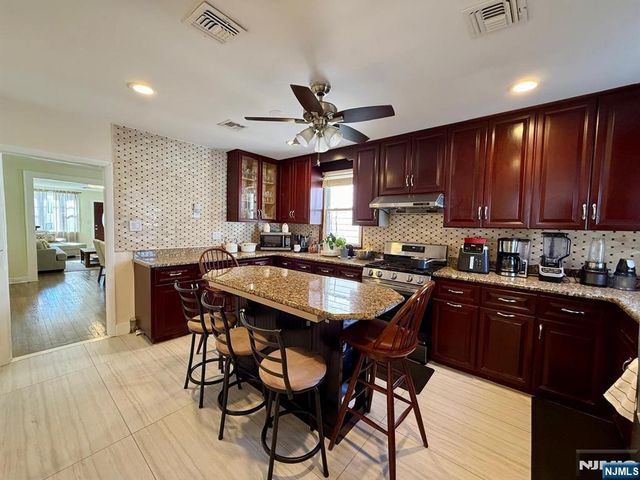 195 Maple Street, Kearny, NJ 07032