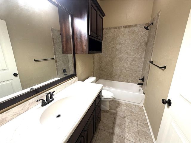 10900 SW 32nd Terrace, Yukon, OK 73099