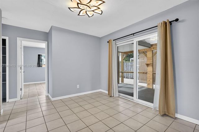 6264 SW 20th St, Miramar, FL 33023