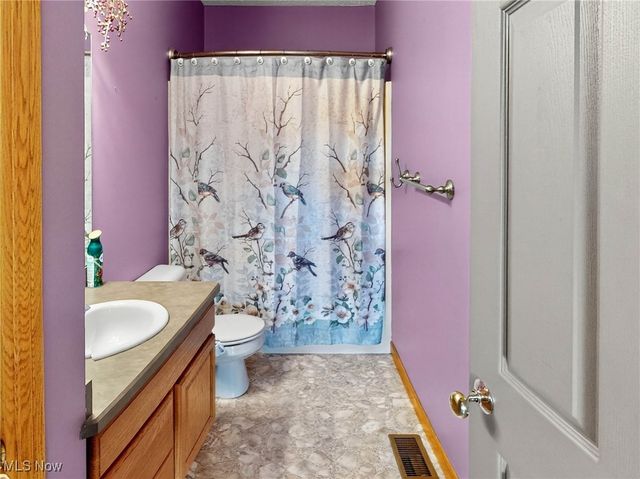 3823 Martha Circle, Litchfield, OH 44253