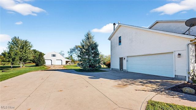 3823 Martha Circle, Litchfield, OH 44253