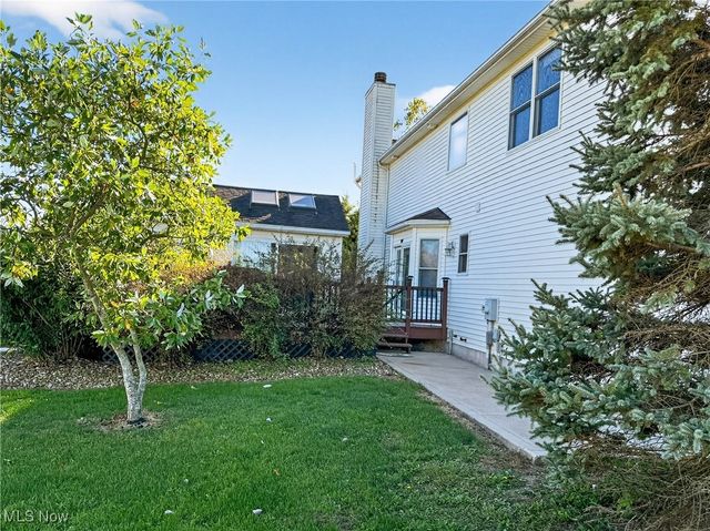 3823 Martha Circle, Litchfield, OH 44253