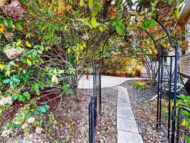 3823 Martha Circle, Litchfield, OH 44253
