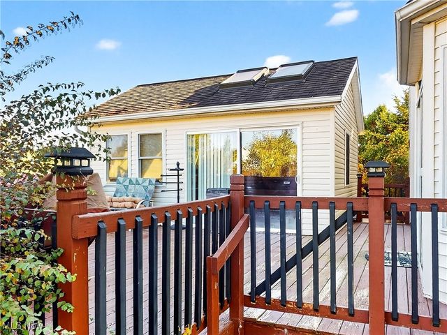 3823 Martha Circle, Litchfield, OH 44253