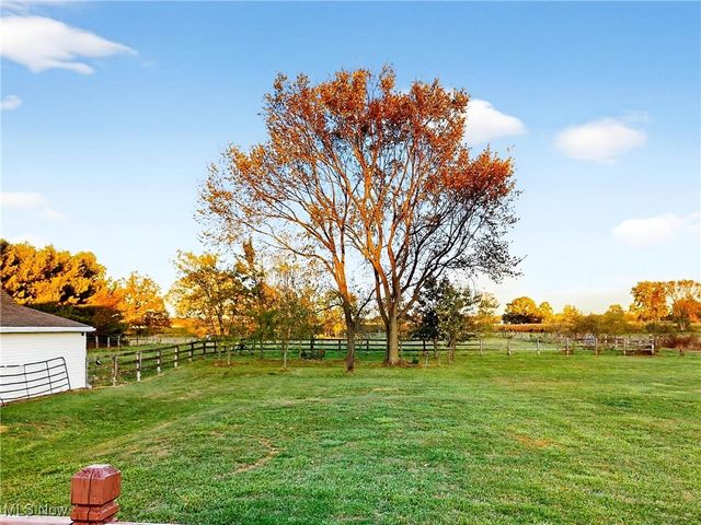 3823 Martha Circle, Litchfield, OH 44253
