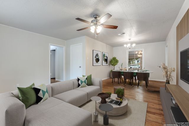 126 Addax, San Antonio, TX 78213