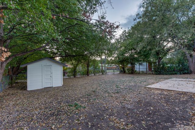 126 Addax, San Antonio, TX 78213