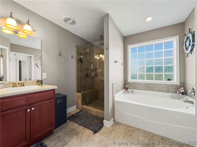 167 Scanner Court, Raeford, NC 28376