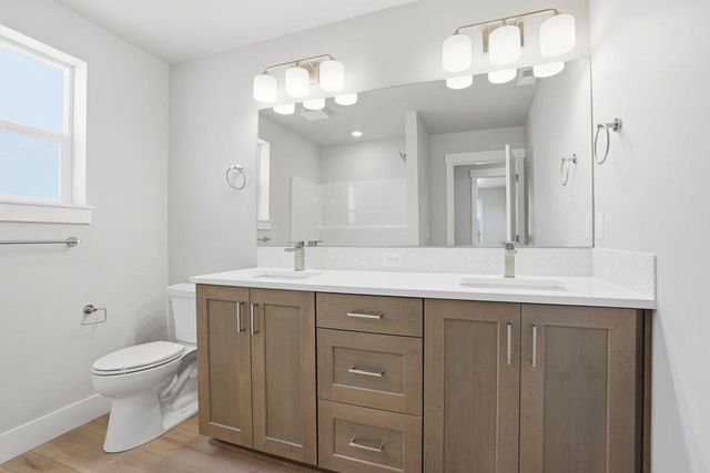 60839 SE Epic Place, Bend, OR 97702