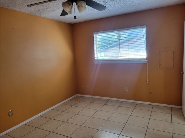 1411 Clearfield Drive, Cleburne, TX 76033
