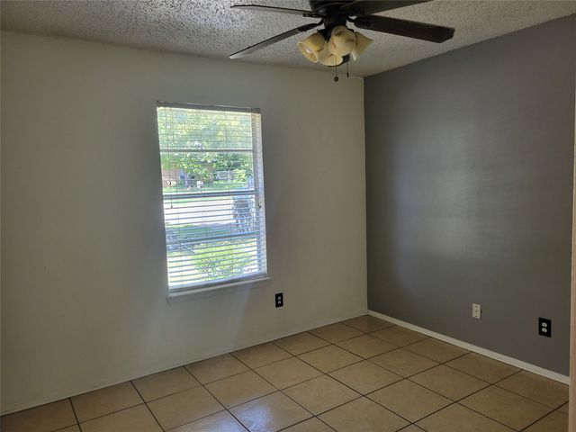 1411 Clearfield Drive, Cleburne, TX 76033
