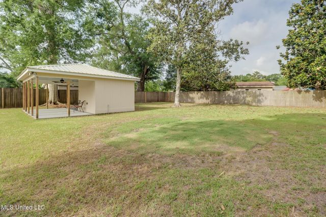 328 Seal Avenue, Long Beach, MS 39560