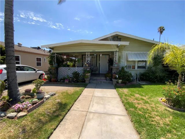 1295 N 9th, Colton, CA 92324