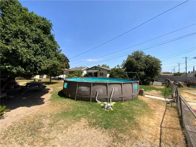 1295 N 9th, Colton, CA 92324