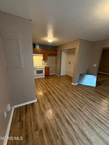 911 N Ontario Street, Toledo, OH 43604