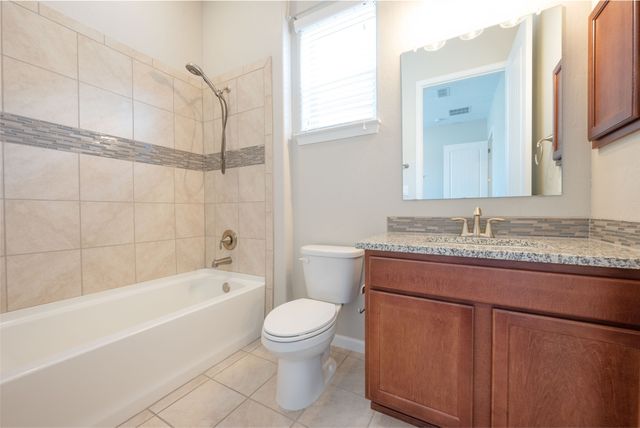 4689 Lluvia Encantada, Santa Fe, NM 87507