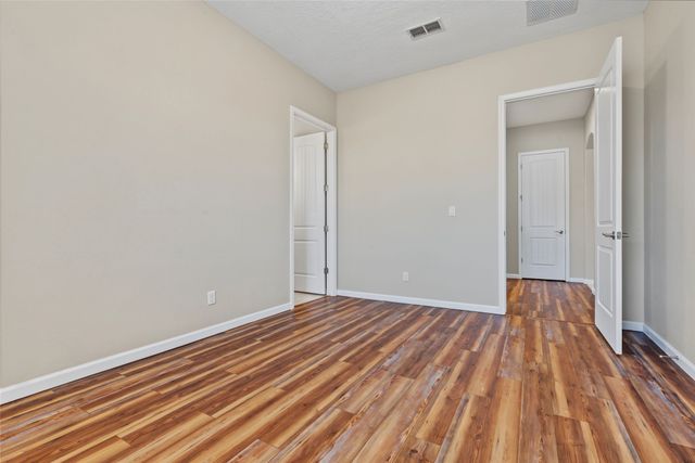 4689 Lluvia Encantada, Santa Fe, NM 87507