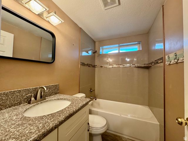 781 SHERWOOD DR, Layton, UT 84041