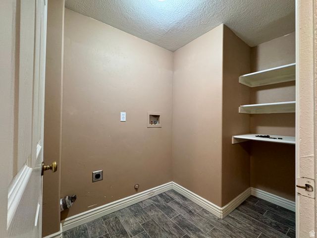 781 SHERWOOD DR, Layton, UT 84041