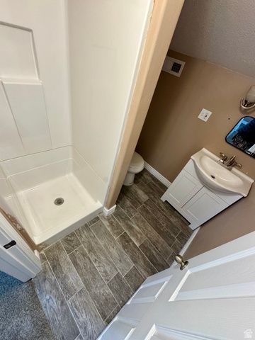 781 SHERWOOD DR, Layton, UT 84041