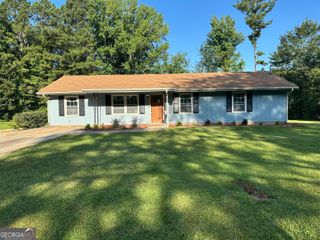 131 Long Street, Oxford, GA 30054
