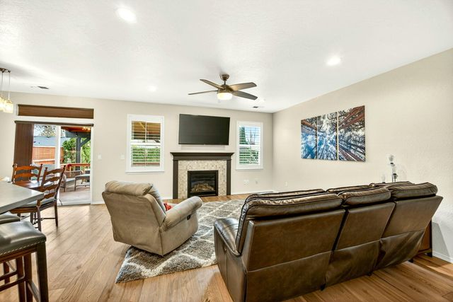 3424 Ford Drive, Medford, OR 97504