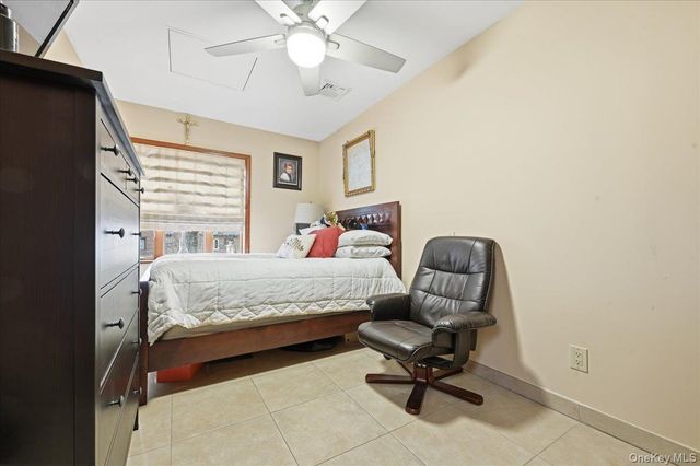 63-45 77th Place, Middle Village, NY 11379