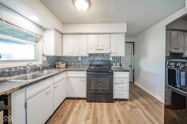 3508 N Burgess Road, Muncie, IN 47304